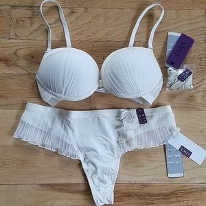 Lisca Bra & Panty w/ Swarovski Crystals, NWT